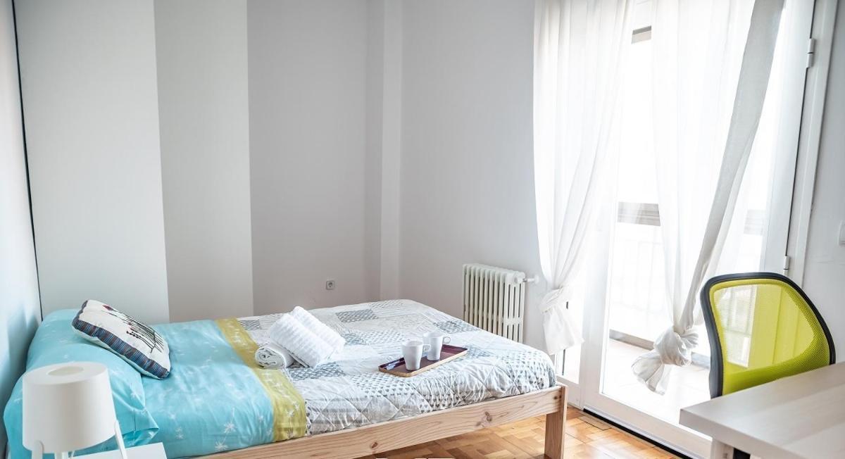 Adaptado Y Comodo Apartamento En Iturrama Pamplona Luaran gambar